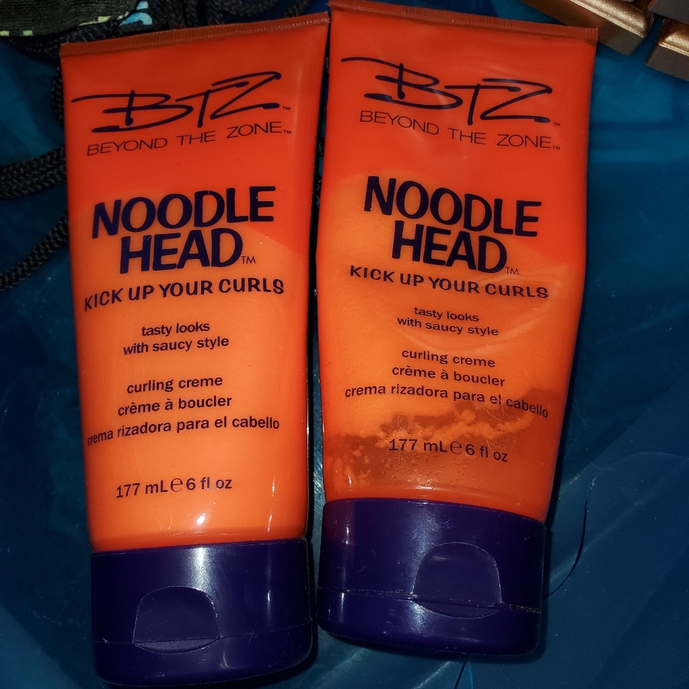 Noodle head curl creme